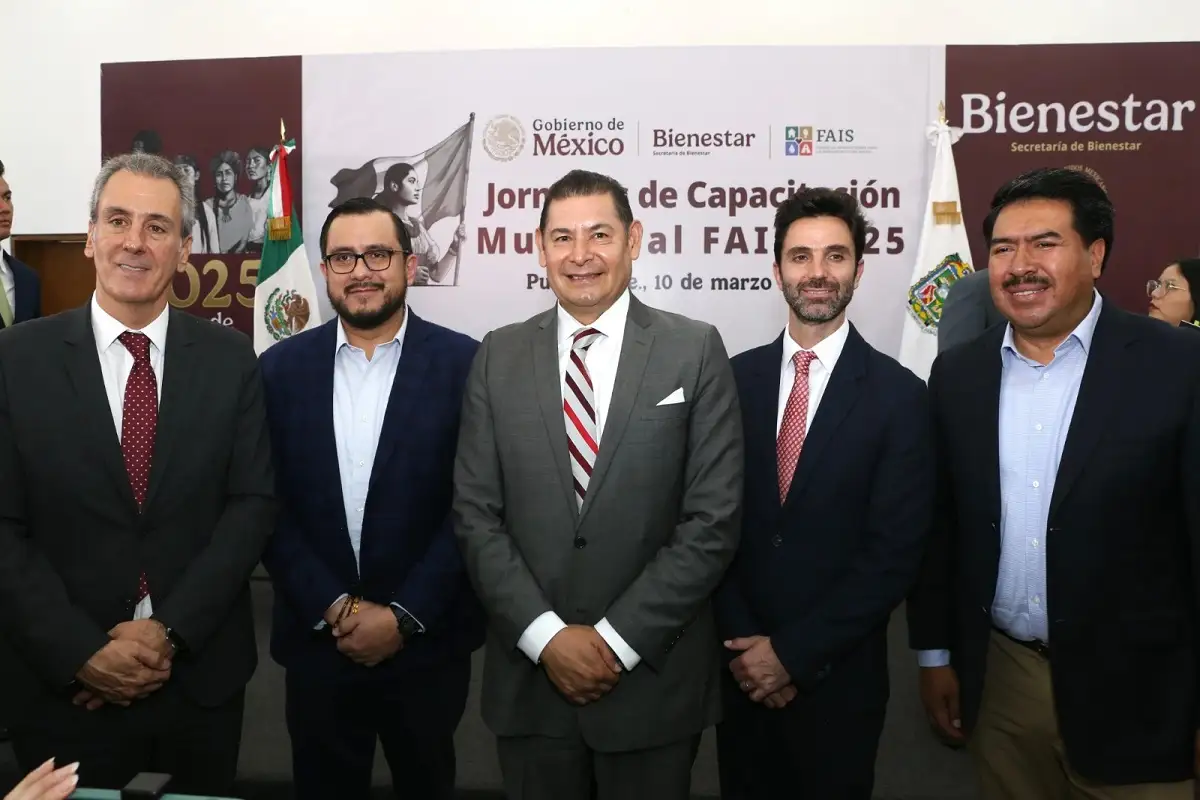 Gobierno de Puebla fortalece inversión para desarrollo municipal 1 Gobierno de Puebla fortalece inversión para desarrollo municipal