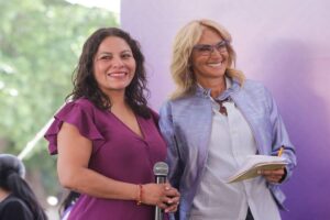Derrumbando las Brechas de Género: Adela Micha participa en conversatorio de San Andrés Cholula