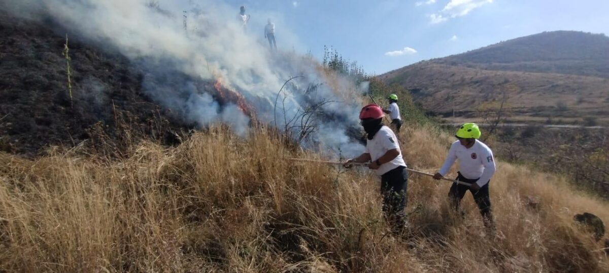 Advierte Gobierno del Estado que habrá penas severas contra responsables de incendios en Puebla