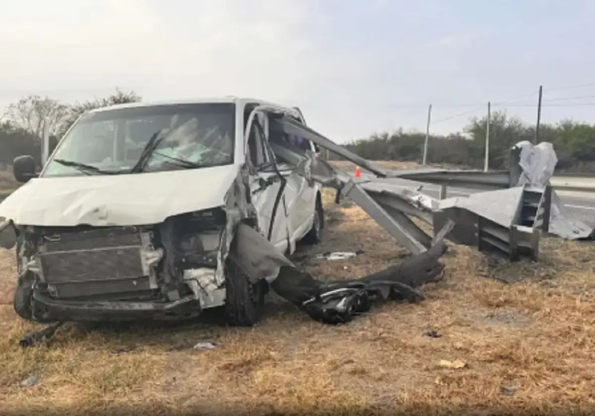 Monjas sobreviven a fuerte accidente en carretera de Tamaulipas 1 Monjas sobreviven a fuerte accidente en carretera de Tamaulipas