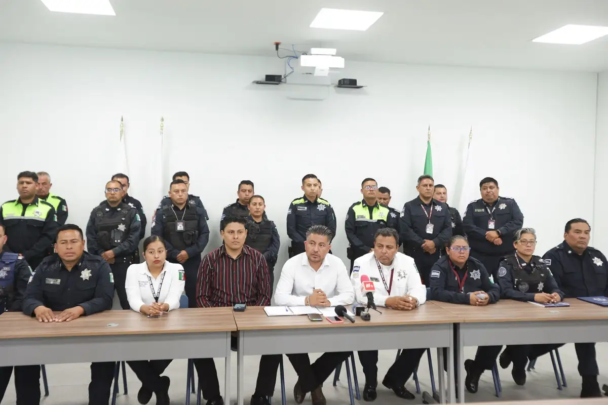 Policías municipales de Puebla logran aumento salarial tras acuerdo con el ayuntamiento