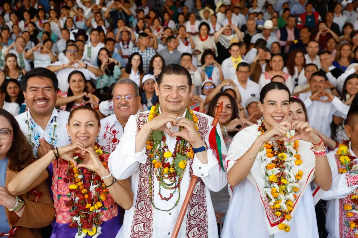 Puebla se integra a Estrategia Nacional de Turismo Comunitario: Josefina Rodríguez 1 Puebla se integra a Estrategia Nacional de Turismo Comunitario Josefina Rodríguez