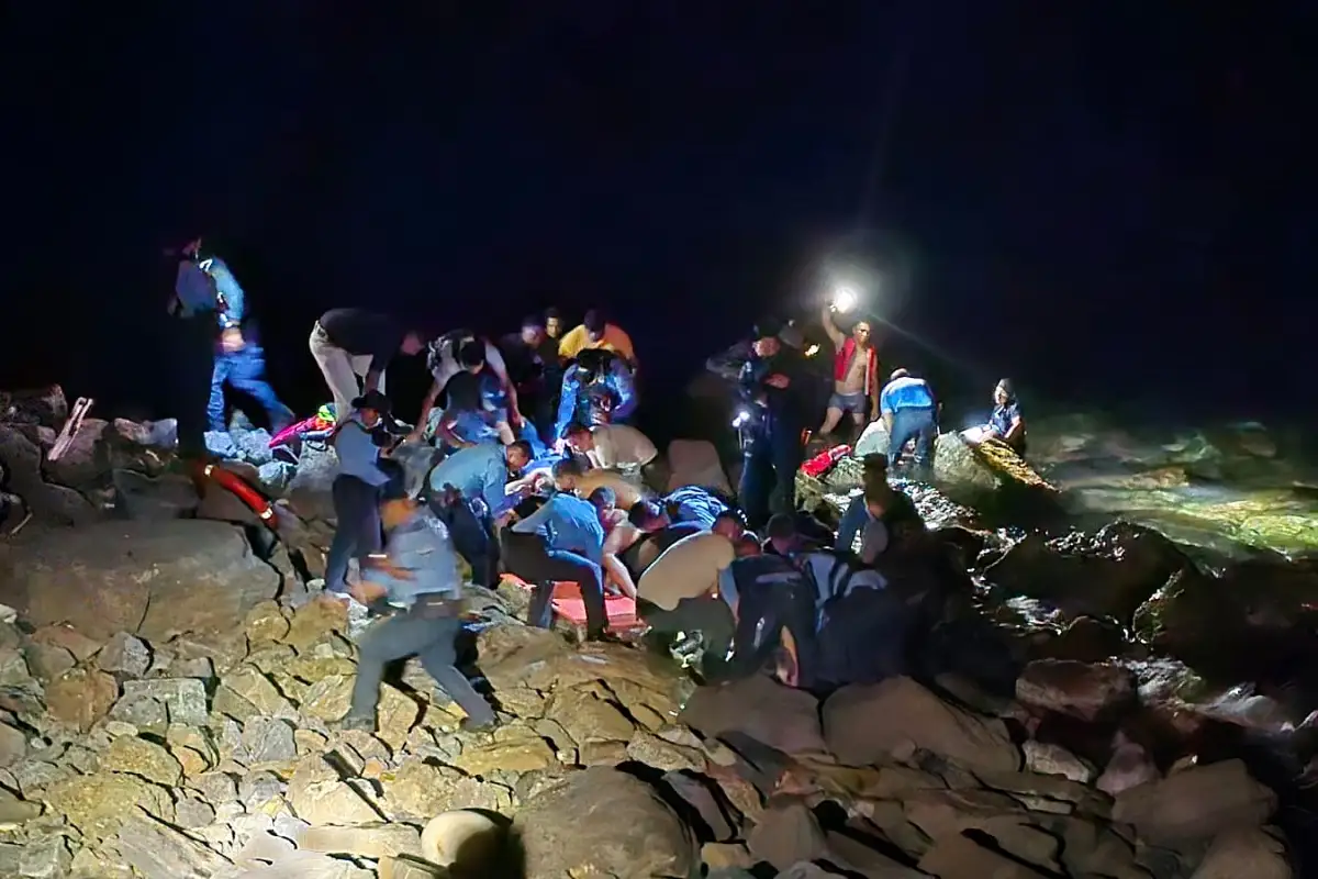 Reportan caída de aeronave en mar de Roatán, Honduras; mueren siete personas (VIDEO)