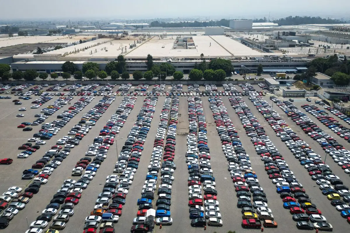 Trump analiza no aplicar aranceles a automóviles de México y Canadá 1 Trump analiza no aplicar aranceles a automóviles de México y Canadá