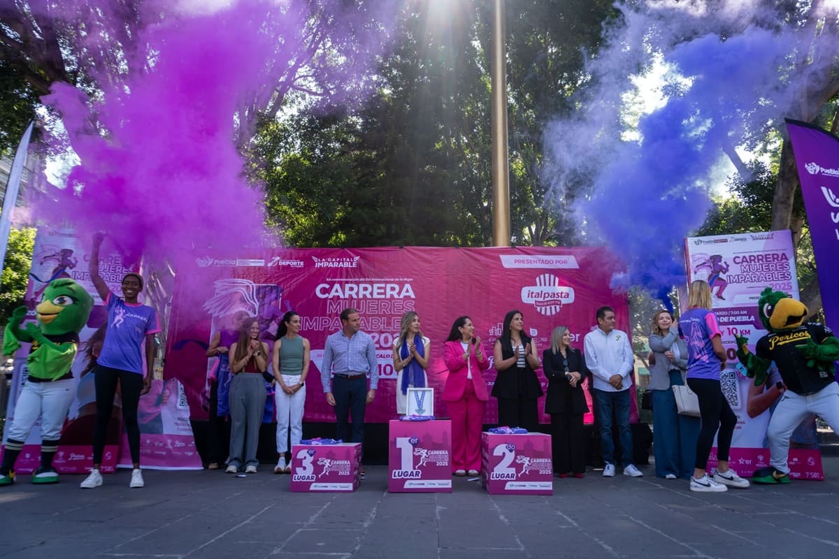 presentan carrera mujeres imparables 