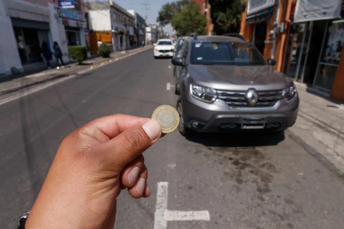 Cobro de parquímetros de Puebla: Congreso recibe la iniciativa