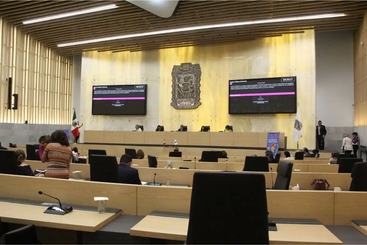 Cobro de parquímetros de Puebla: Congreso recibe la iniciativa