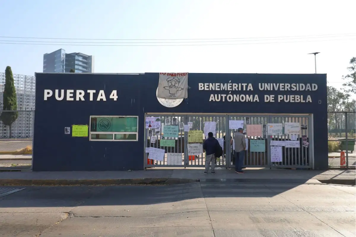Proceso de admisión BUAP 2025 iniciará hasta que levanten el paro estudiantil 1 Convocatoria de la BUAP 2025 se retrasa por paro estudiantil