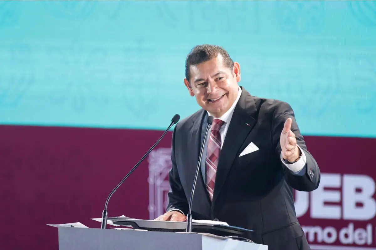 “No somos virreyes ni monarcas”: Armenta en su informe de 100 días por Amor a Puebla