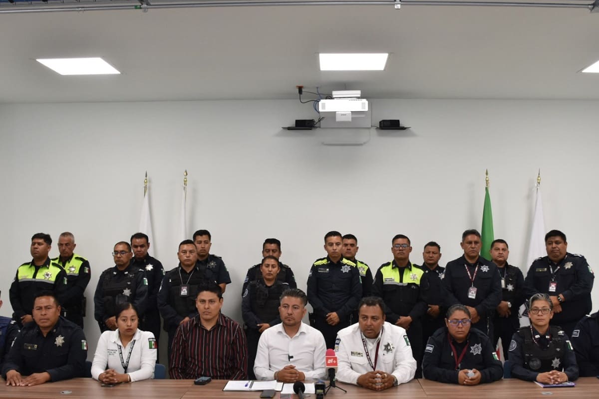 Logran acuerdos Gobierno de la Ciudad y policías municipales para garantizar la seguridad de los poblanos 1 Logran acuerdos Gobierno de la Ciudad y policías municipales para garantizar la seguridad de los poblanos