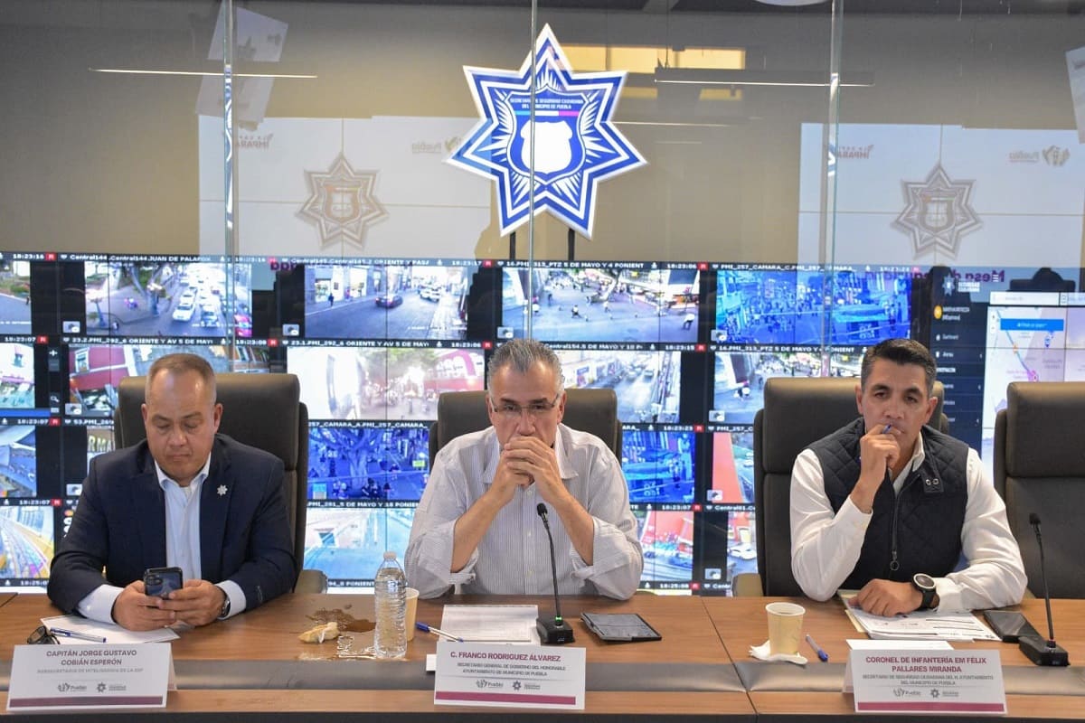 Con mesa de seguridad, Gobierno de la Ciudad fortalece paz social en Puebla 1 El secretario General de Gobierno, Franco Rodríguez encabezó la décima Mesa de Seguridad Municipal para fortalecer la paz social en Puebla.
