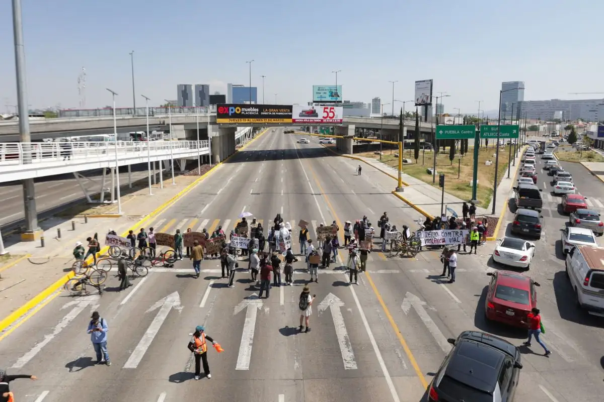 Obras no son para molestar: respondió Alejandro Armenta a estudiantes