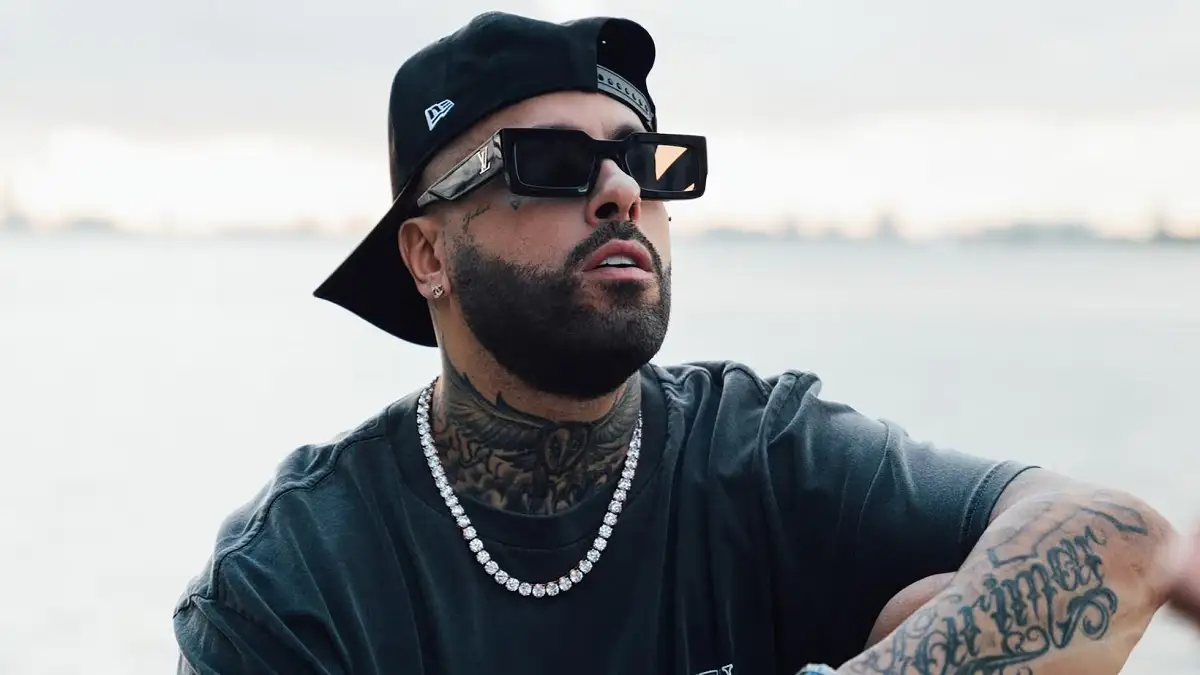 Resuena Dos Equis con Natanael Cano, Nicky Jam y Arcángel a la cabeza