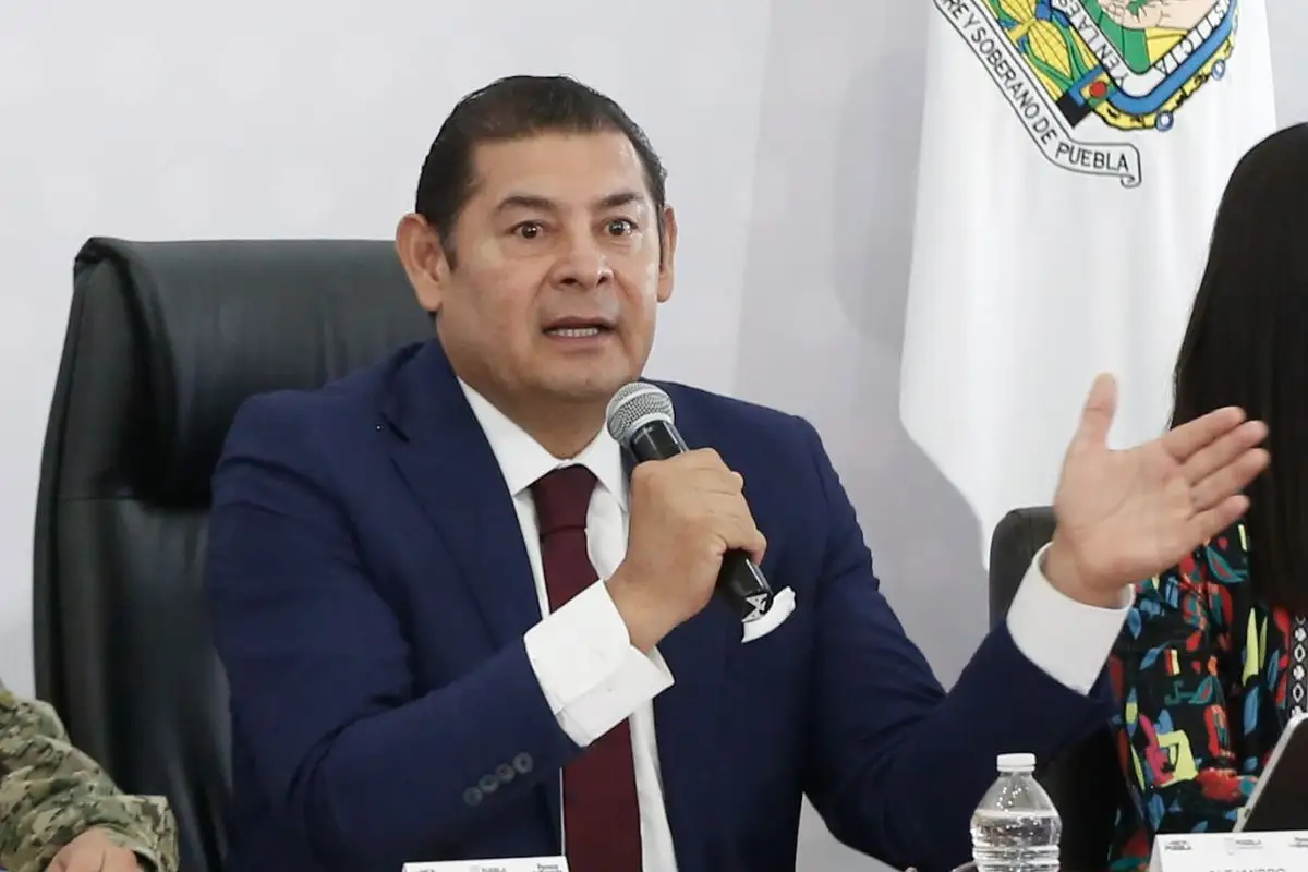 Armenta le recuerda a la 28 de Octubre que hizo negocios en el morenovallismo 1 28 de Octubre hizo negocios con el morenovallismo