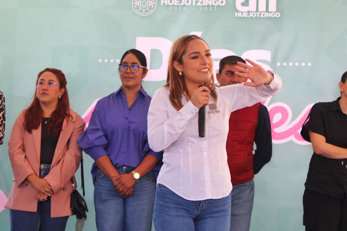 Con los "Días Speziales", Shamy Spezia lleva apoyos a grupos vulnerables en Xalmimilulco 1 Con los 22Dias Speziales22 Shamy Spezia lleva apoyos a grupos vulnerables en Xalmimilulco