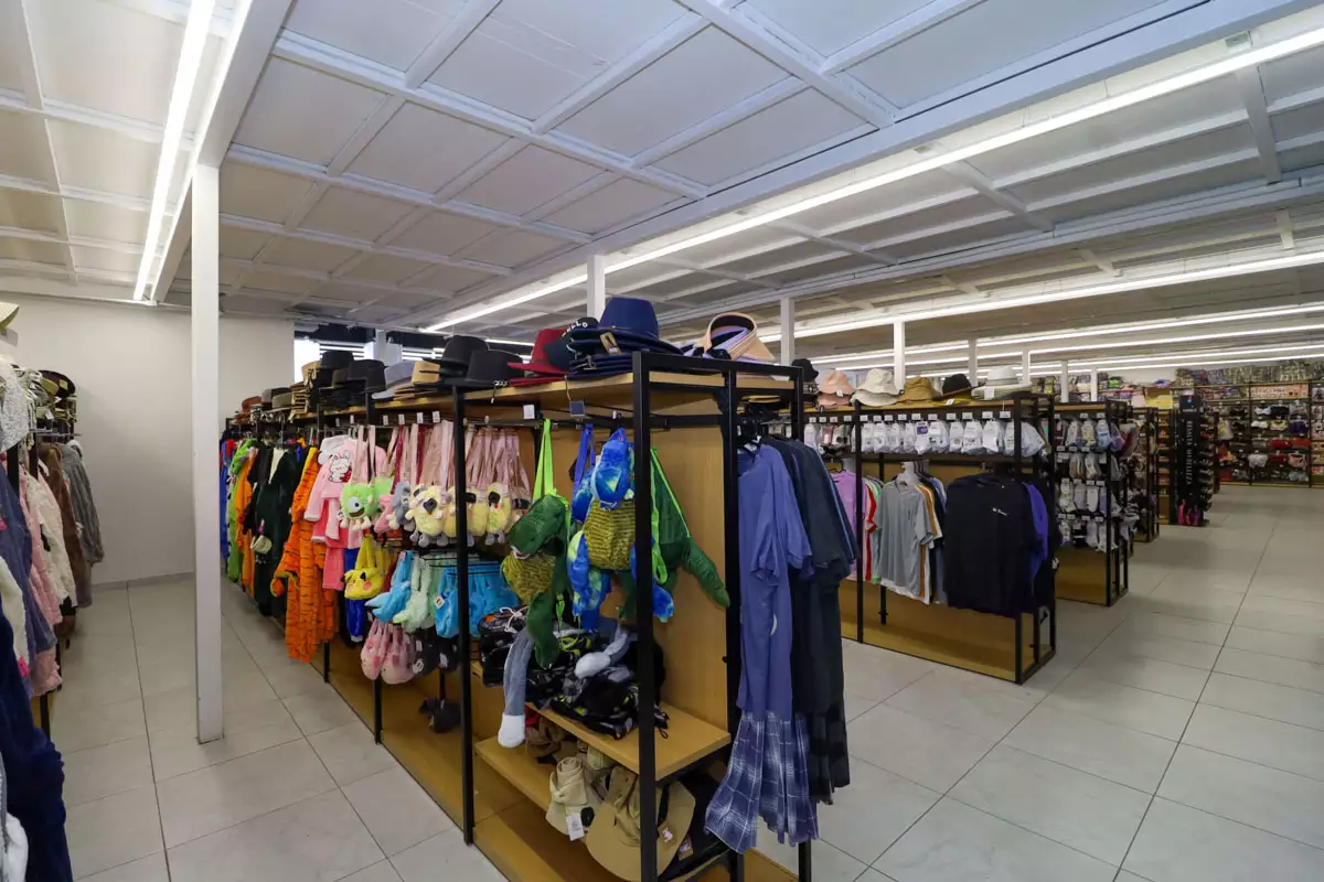 Operativo y decomiso Super Home Club 10