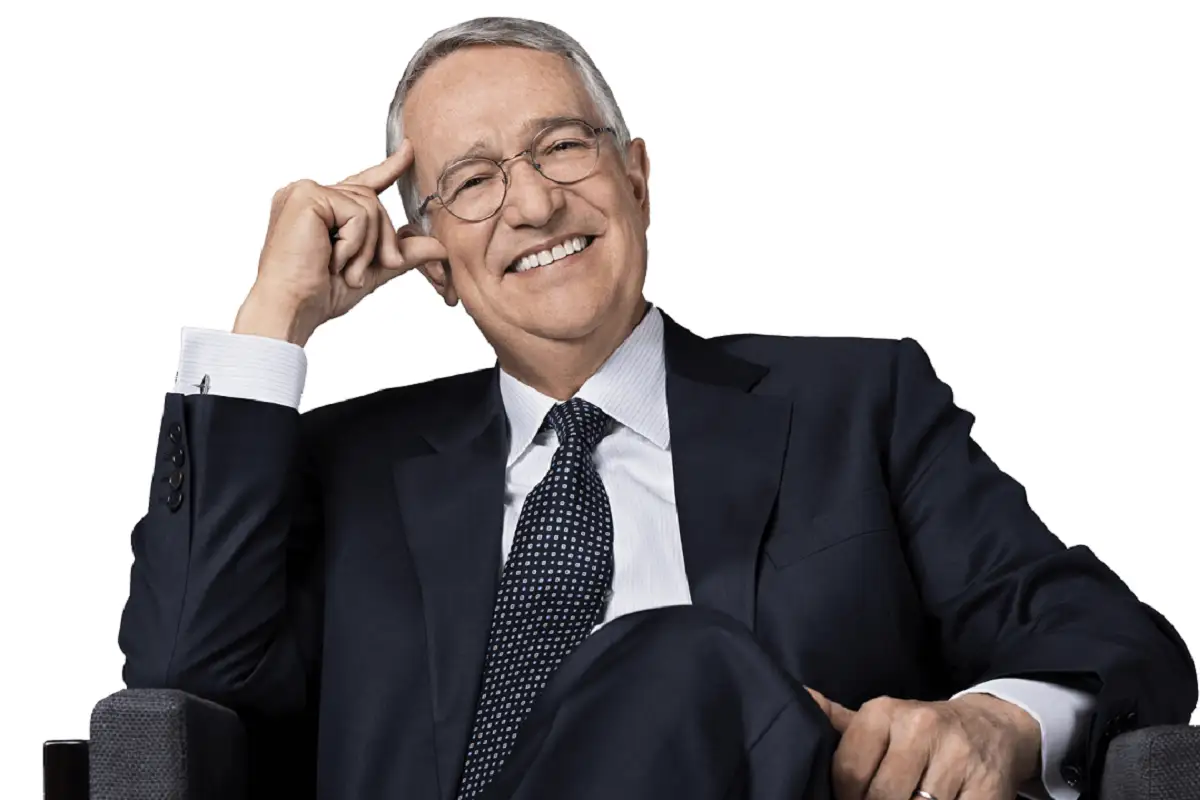 Pedro Sola sugiere cambiar INE por Cédula Fiscal y Salinas Pliego responde