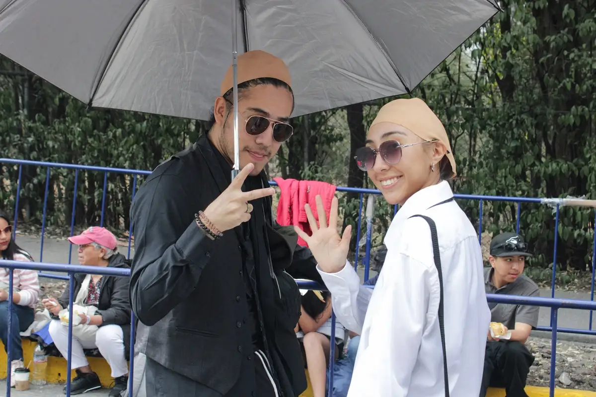 Poblanos hacen fila para el concierto de Pitbull en la Feria de Puebla desde las 3 am