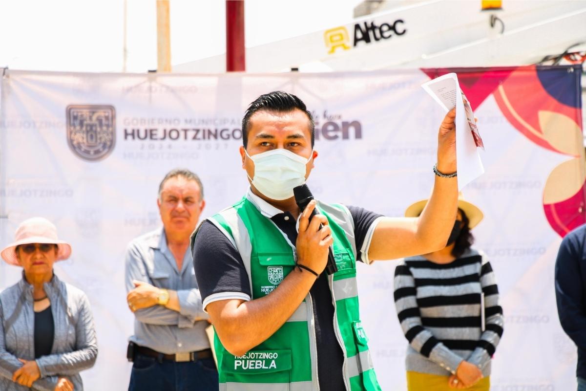 alumbrado en la Unidad Habitacional