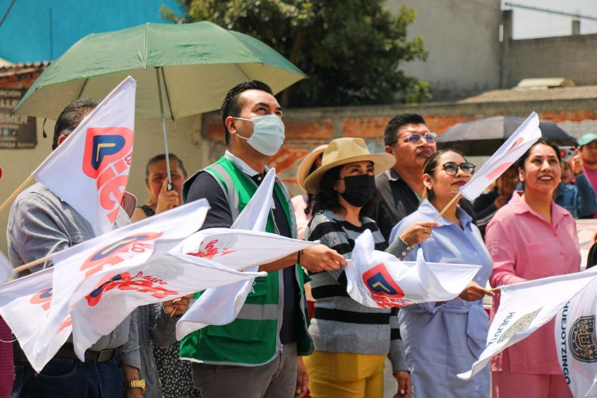 alumbrado en la Unidad Habitacional