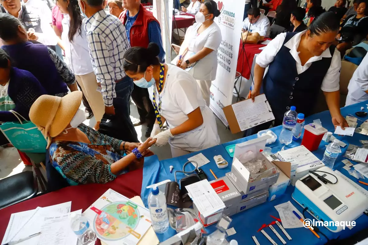 Tonantzin Fernandez y Carlos Pacheco unen esfuerzos por la salud de Cholula con el respaldo del gobernador Armenta 1