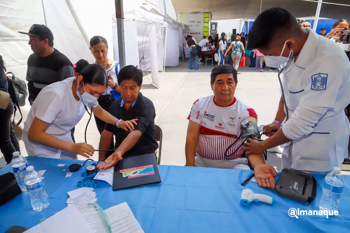 Tonantzin Fernandez y Carlos Pacheco unen esfuerzos por la salud de Cholula con el respaldo del gobernador Armenta 3
