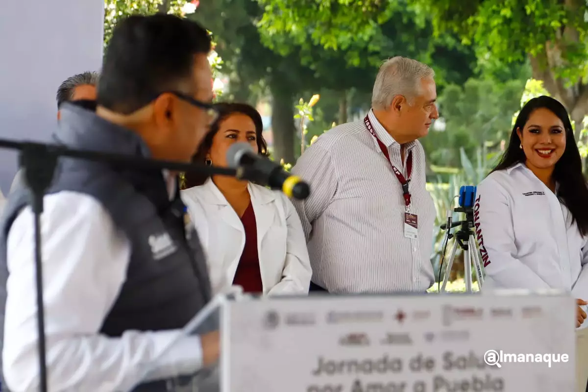 Tonantzin Fernandez y Carlos Pacheco unen esfuerzos por la salud de Cholula con el respaldo del gobernador Armenta 5