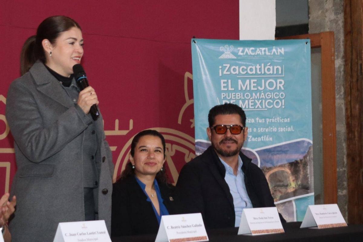Vinculación del Ayuntamiento con instituciones educativas es importante para el progreso de Zacatlán: Bety Sánchez 2 Vinculación del Ayuntamiento con instituciones educativas es importante para el progreso de Zacatlán- Bety Sánchez1