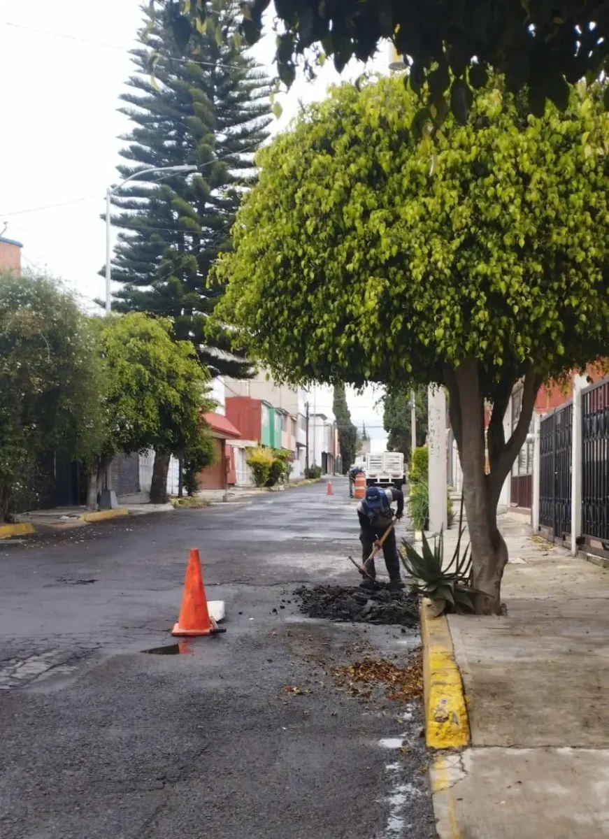 Invertirán 110 mdp para el bacheo en Puebla durante 2025 3 Invertirán 110 mdp para el bacheo en Puebla durante 2025