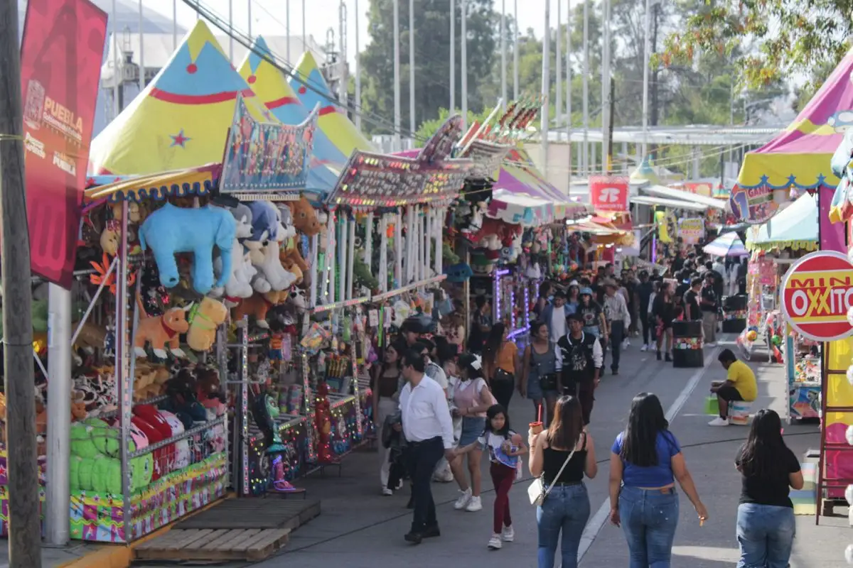 ¿Qué hacer en la Feria de Puebla 2025 el 29 de abril? Actividades y concierto de Farruko