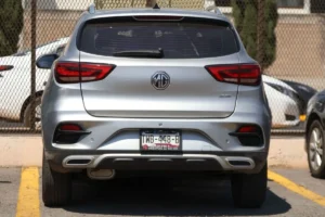 ¿Son ilegales los portaplacas en Puebla? Esto dijo el gobierno