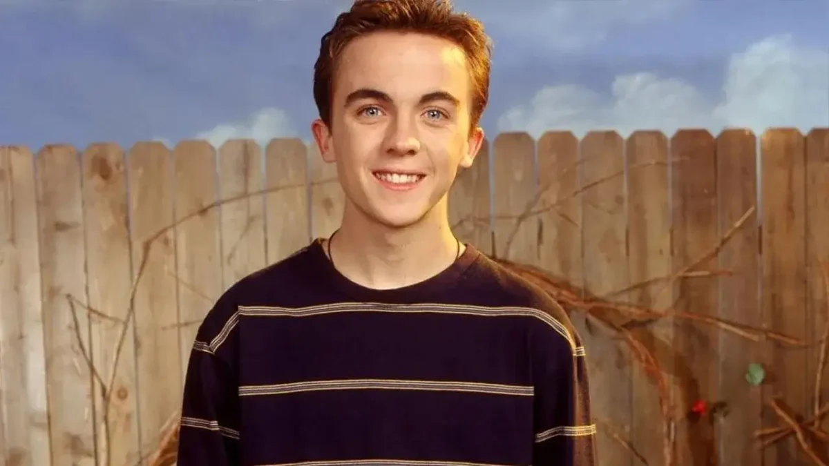 Así se ven Hal, Lois y Malcolm en la grabación de la nueva serie de Disney+ 3 Primer vistazo del regreso de Malcolm el de en medio