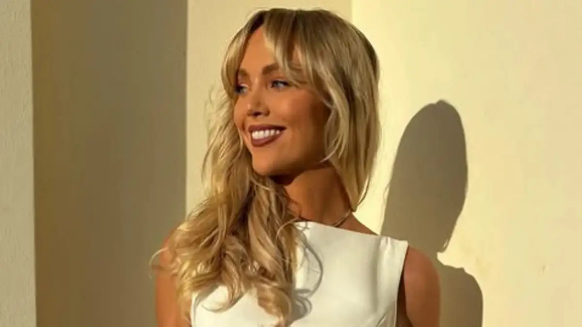 Hospitalizan a Annie Knight tras participar en un maratón sexual con más de 500 hombres