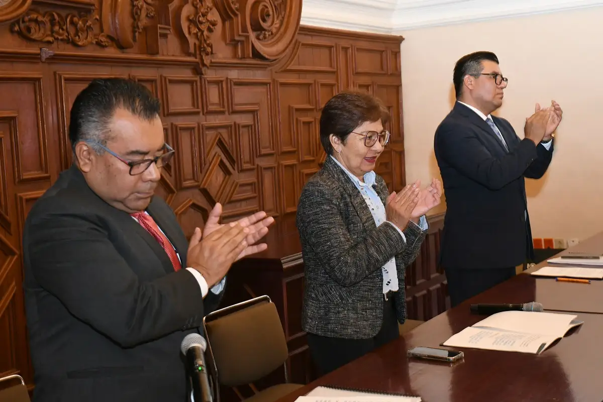 Caminaremos hacia una misma meta: consolidar a la institución, Lilia Cedillo 1 Caminaremos hacia una misma meta: consolidar a la institución, Lilia Cedillo