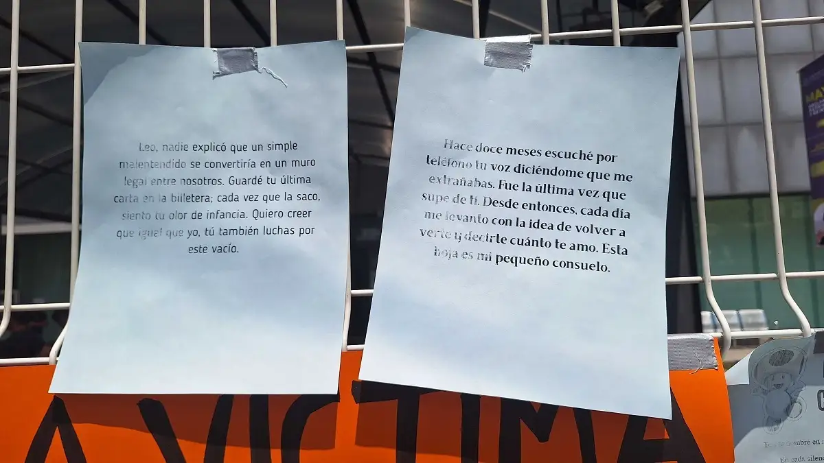 Colectivos colocan el primer tendedero masculino en Puebla