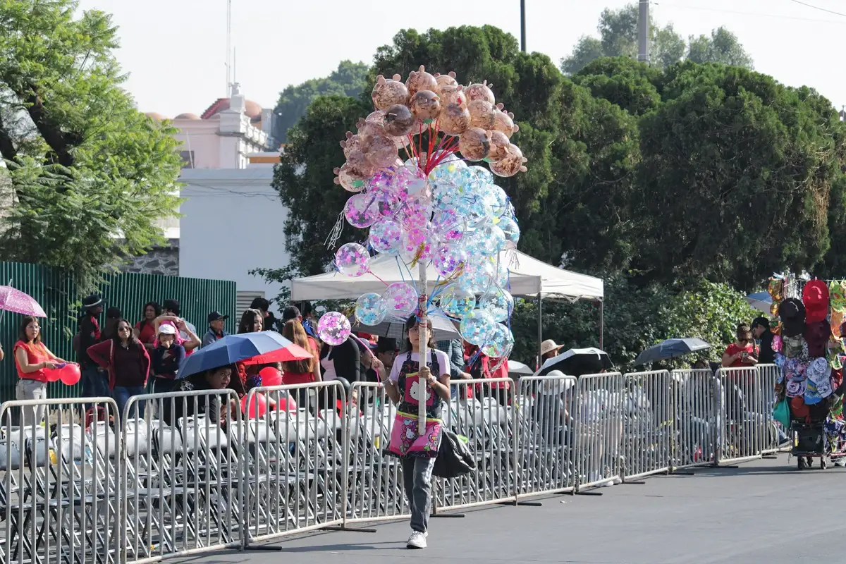 Desfile la Batalla del 5 de Mayo 2025 poblanos madrugan para apartar lugar 2 2