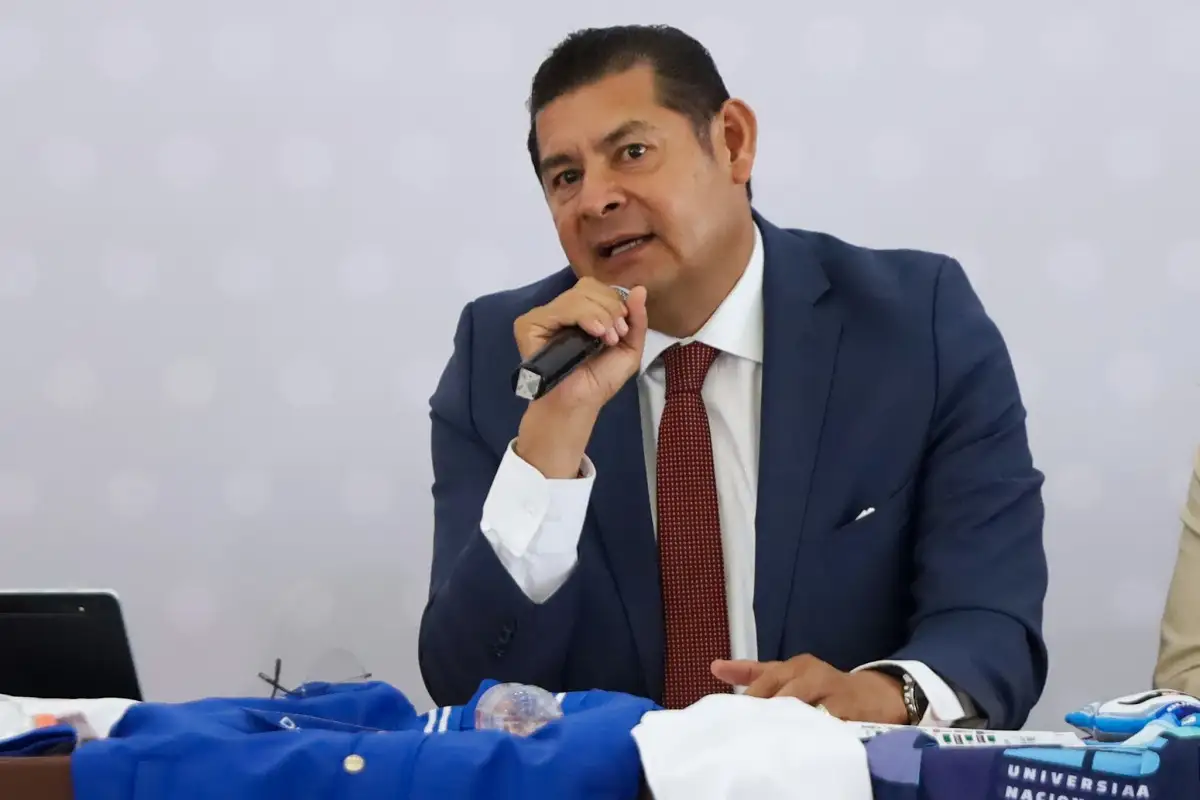 Estos son los cambios en el gabinete de Alejandro Armenta a cinco meses de gobierno