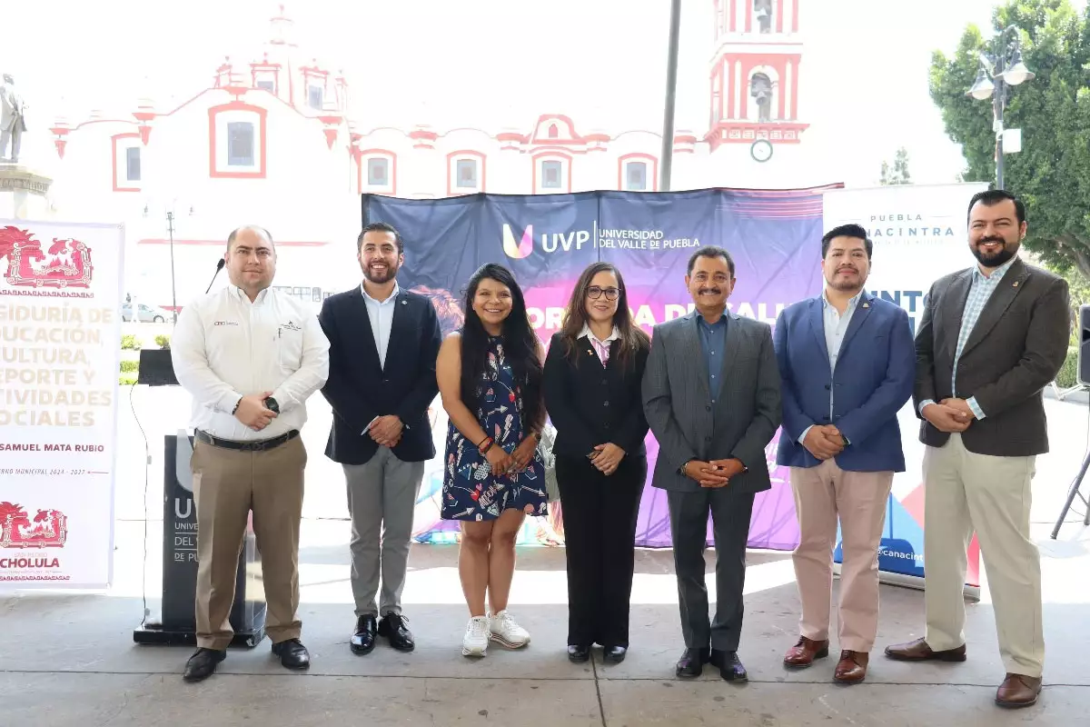 Gobierno de San Pedro Cholula y UVP realizan Jornada de Salud y Asesoria Juridica en beneficio de la ciudadania 3
