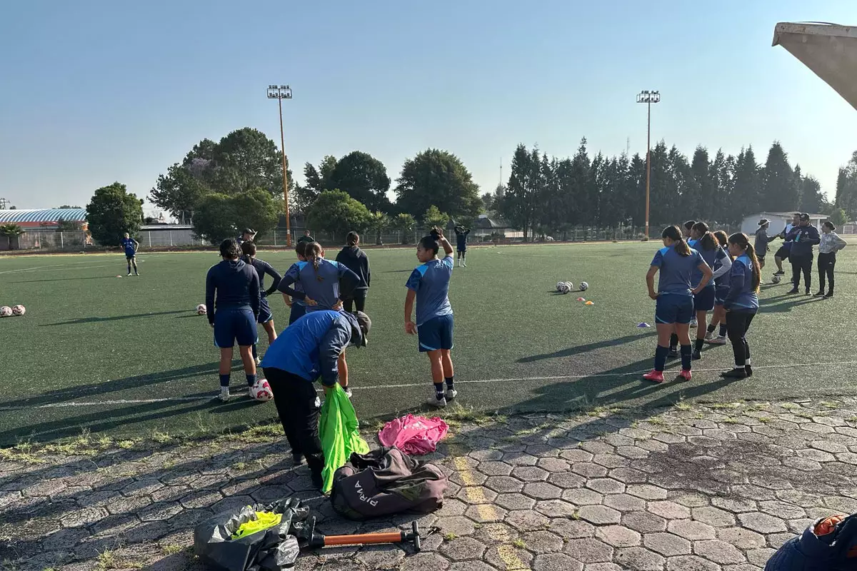 Gran participacion en las visorias del Club Puebla Femenil en San Pedro Cholula 1