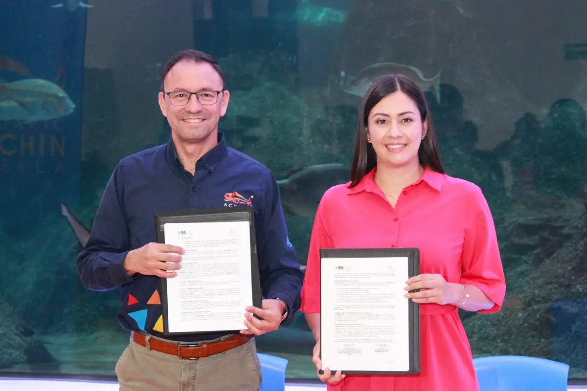 IEE y Acuario Michin firman convenio para promover la educación cívica en Puebla 3 IEE y Acuario Michin firman convenio para promover la educación cívica en Puebla