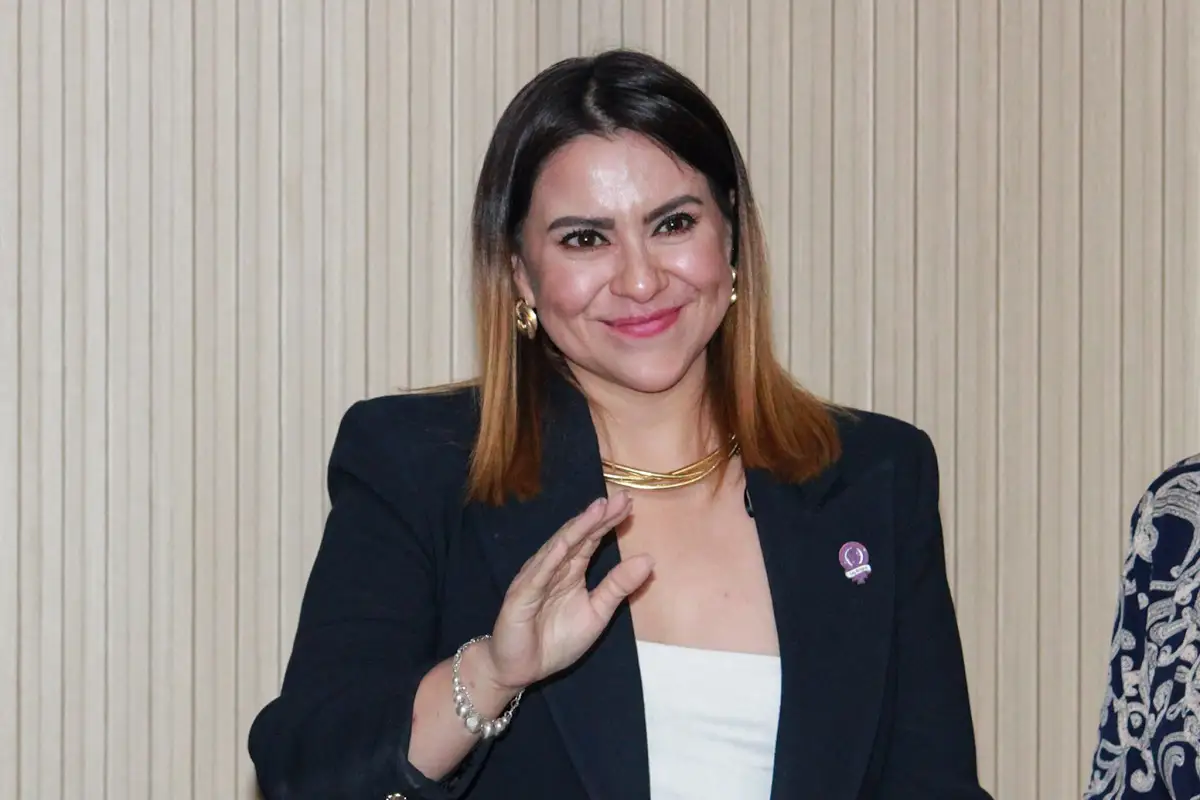 Olimpia Coral propone educación digital con perspectiva de género en Puebla