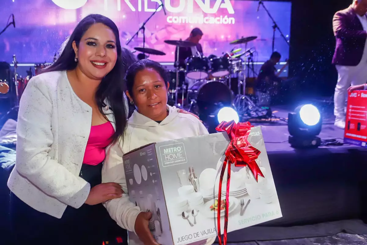 Tonantzin Fernández celebra a lo grande a las mamás cholultecas con la Fiesta Magnífica 6 Tonantzin Fernandez celebra a lo grande a las mamas cholultecas con la Fiesta Magnifica 3
