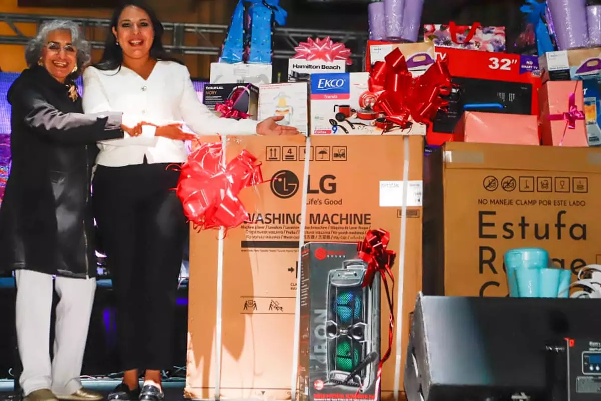 Tonantzin Fernández celebra a lo grande a las mamás cholultecas con la Fiesta Magnífica 8 Tonantzin Fernandez celebra a lo grande a las mamas cholultecas con la Fiesta Magnifica 8