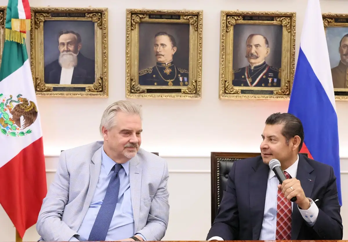 Armenta recibe al embajador Nikolay Sofinskiy de Rusia