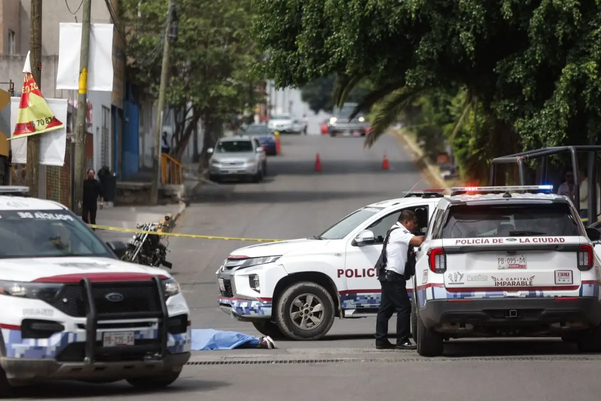 Así fue atropellada por la ruta 63 tras persignarse