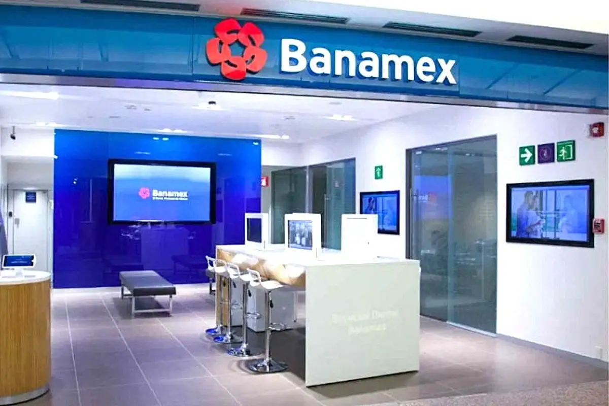 ¿Es cierto que Banamex cierra sucursales?