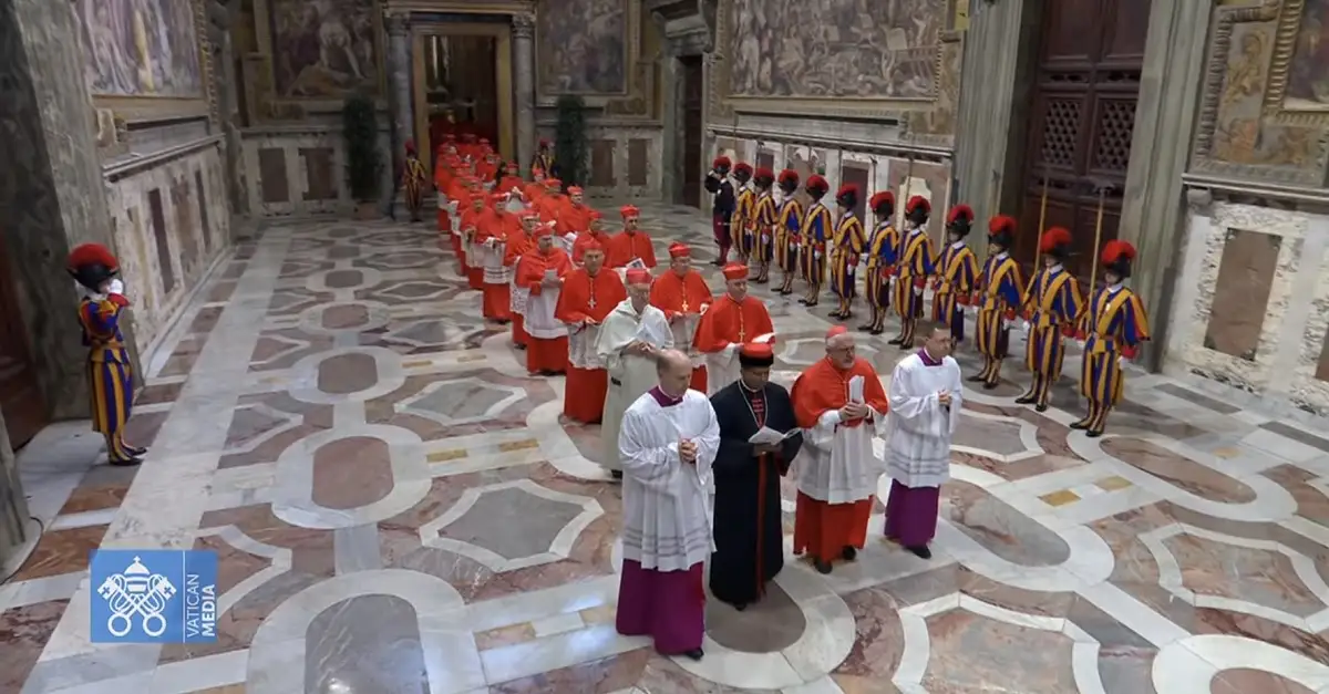 ¿Cómo se elige al Papa durante el cónclave?