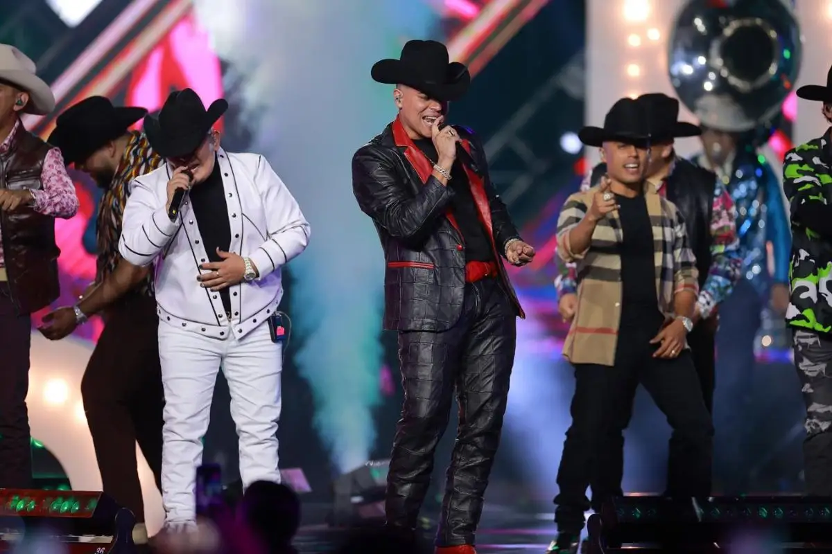 ¿Dónde conseguir la promoción 4x3 para el concierto de Grupo Firme en Puebla? 1 Boletos al 4x3 para concierto de Grupo Firme en Puebla