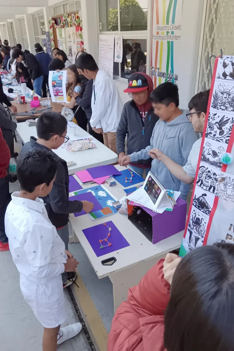 BUAP da curso con enfoque STEAM