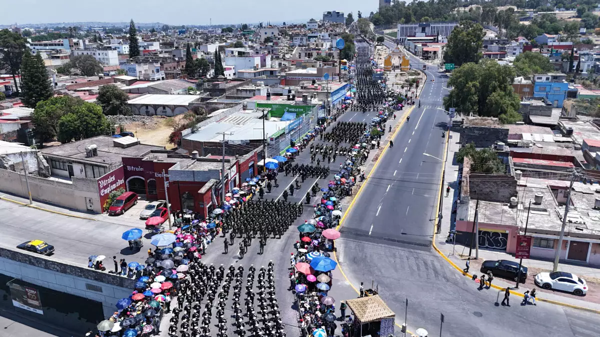 desfile puebla 5 de mayo 2025 carros Alegoricos 22